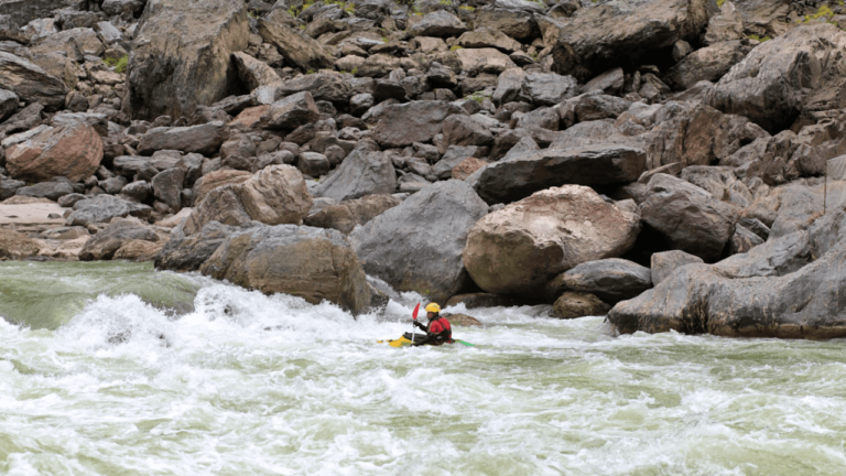 rafting in boat